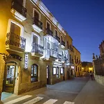 Arcos Catedral 酒店