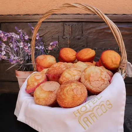 Hotel Arcos Catedral 3*