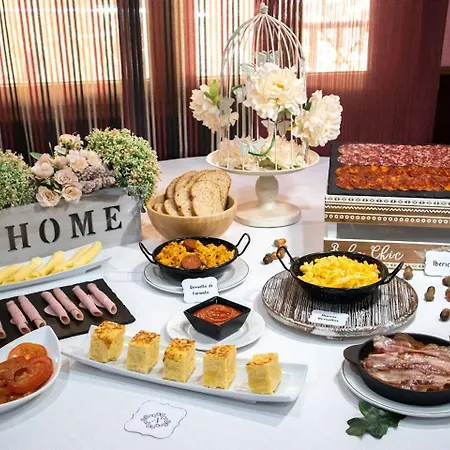 Hotel Arcos Catedral 3*