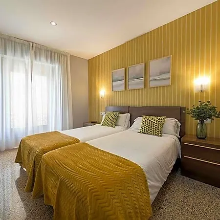 Hotel Arcos Catedral
