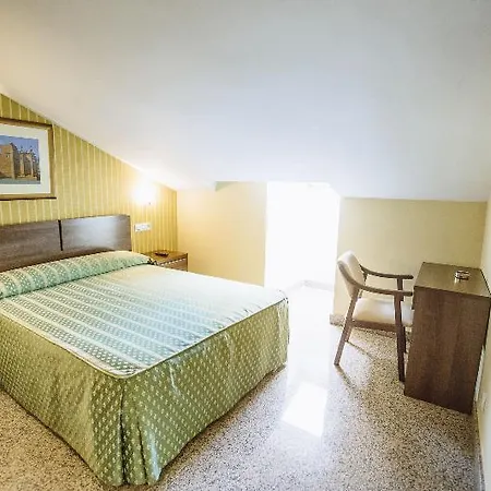 Arcos Catedral Hotell 3*