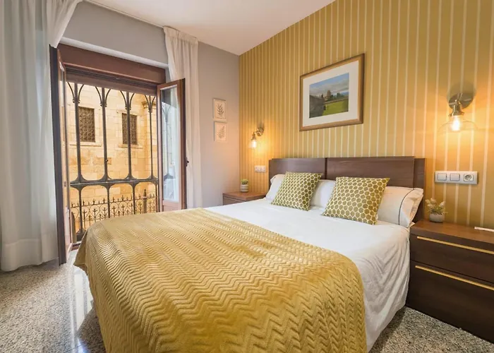 Hotel Arcos Catedral 3*