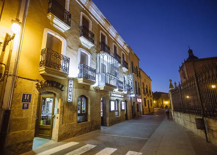 Arcos Catedral 酒店