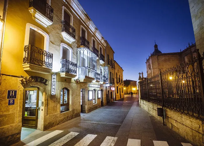 Hotel Arcos Catedral